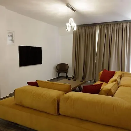 Apartment M&m@nikiti